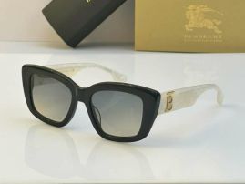 Picture of Burberry Sunglasses _SKUfw55531302fw